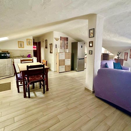 The Quiet Mansard Appartamento Olbia Esterno foto