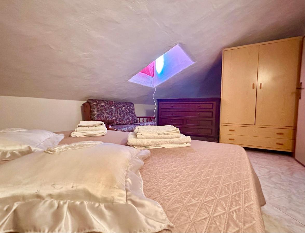 The Quiet Mansard Appartamento Olbia Esterno foto