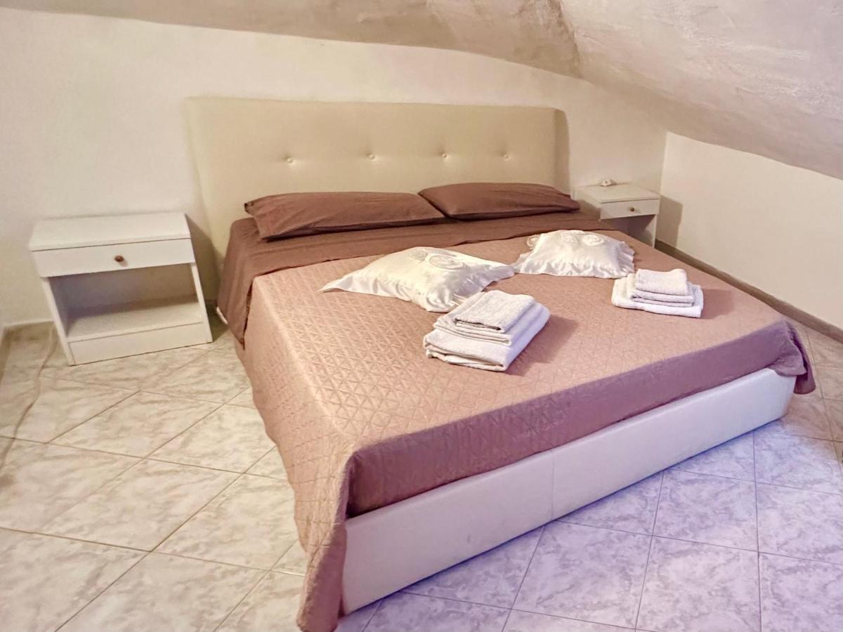 The Quiet Mansard Appartamento Olbia Esterno foto